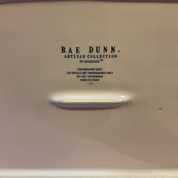 RAE DUNN ceramic bread box with wooden lid - Picture 6 of 7